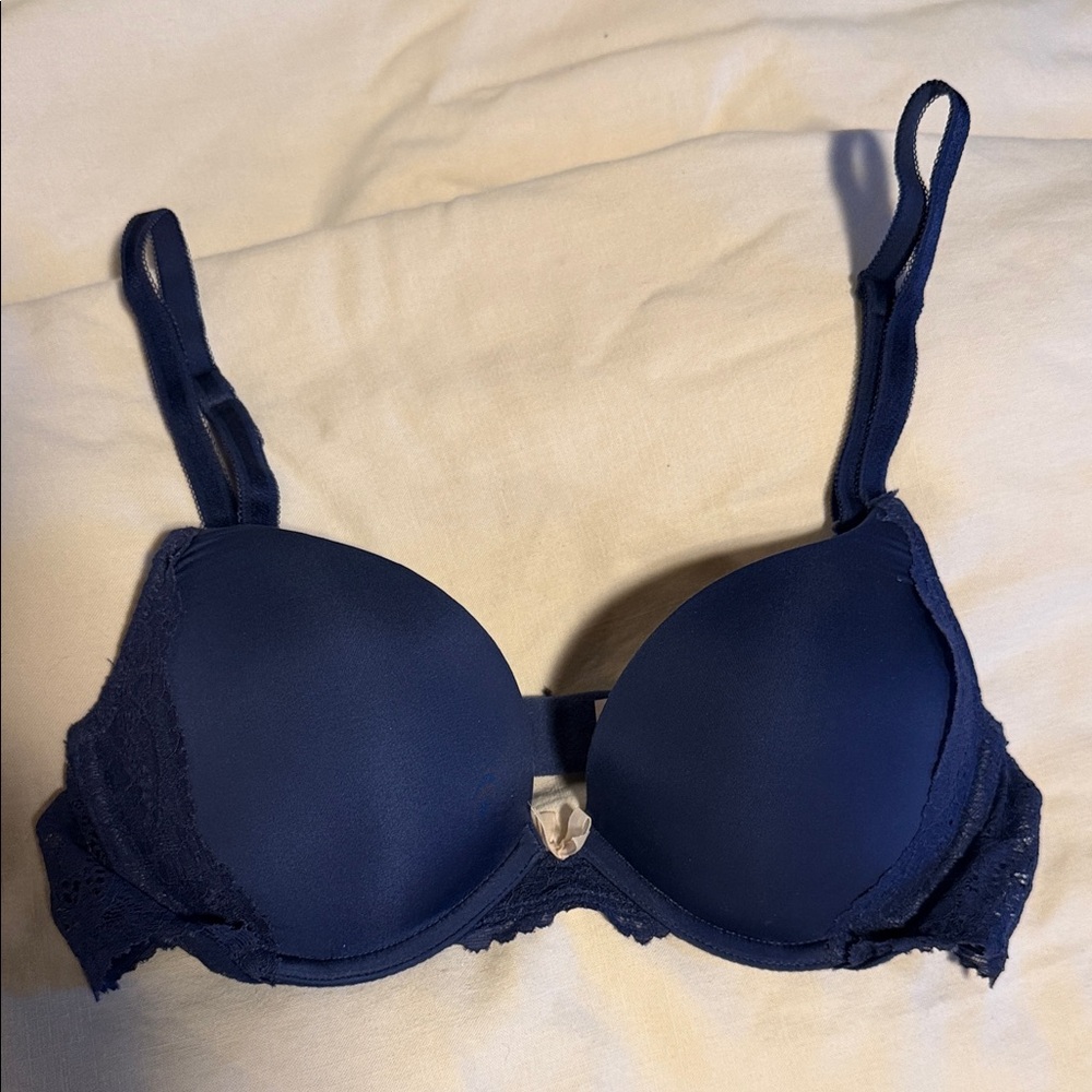 Victoria's Secret Midnight Blue Lace Bra
